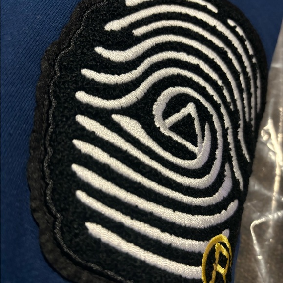 Individualist Fingerprint Pullover Hoodie - XL - Picture 3 of 7